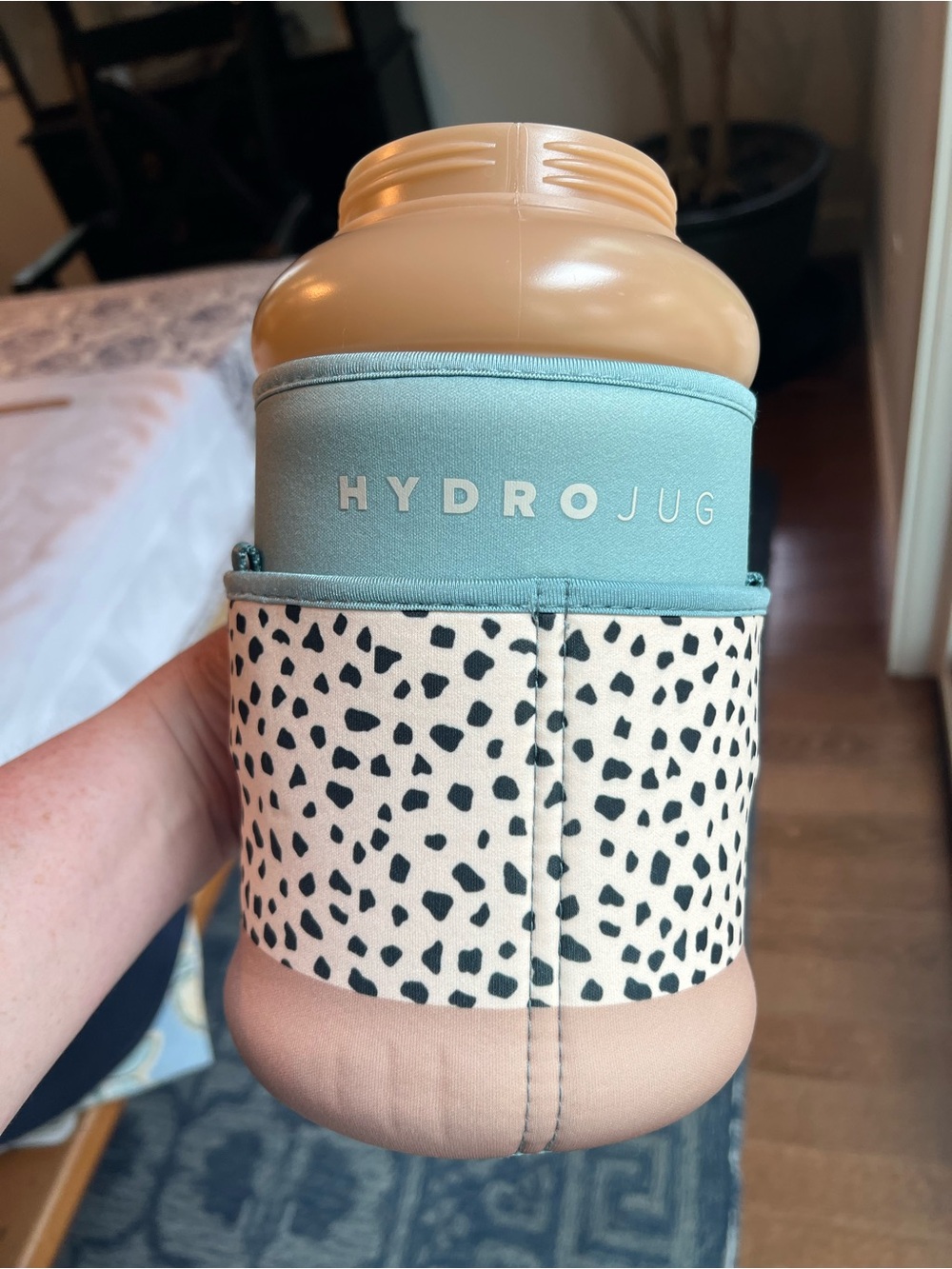 HydroJug 1/2 Gal Bottle w/ Teal & Dalmatian Spot Neoprene Sleeve with Tan Base - Picture 7 of 14